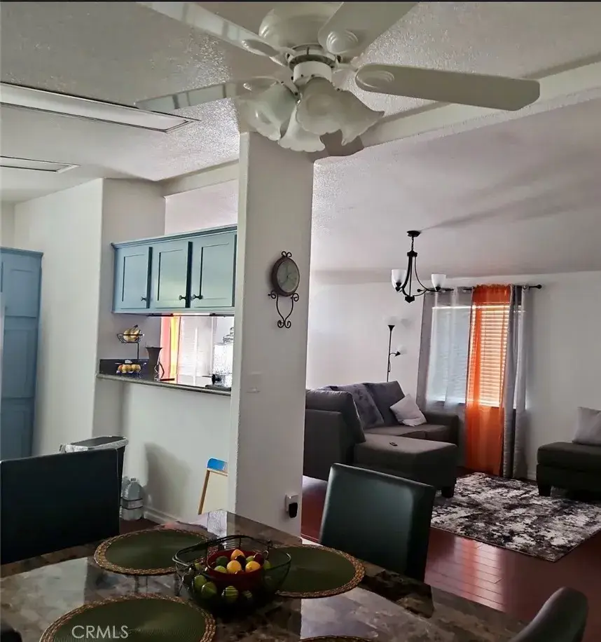 6545 Wilbur #6, Reseda, CA 91335 - #3