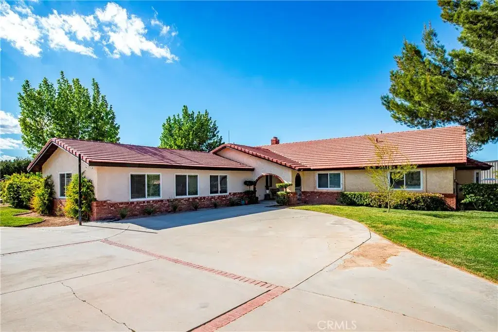 2257 West Avenue N8, Palmdale, CA 93551 - #1