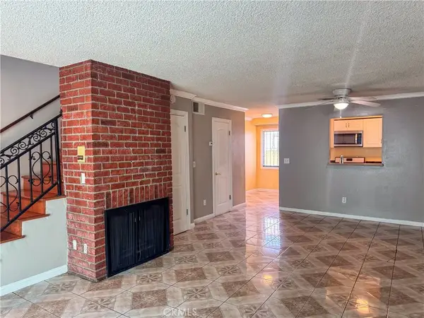 9019 Cedros Avenue #12, Panorama City, CA 91402