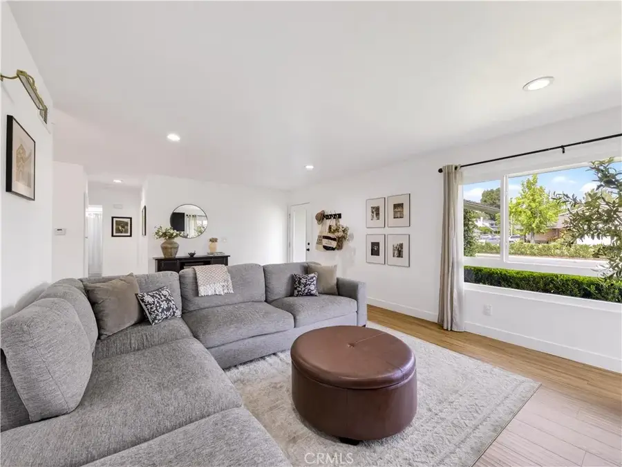 22952 Las Mananitas, Valencia, CA 91354 - #2