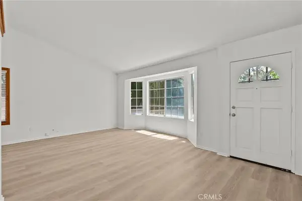 28511 Victoria Rd., Castaic, CA 91384