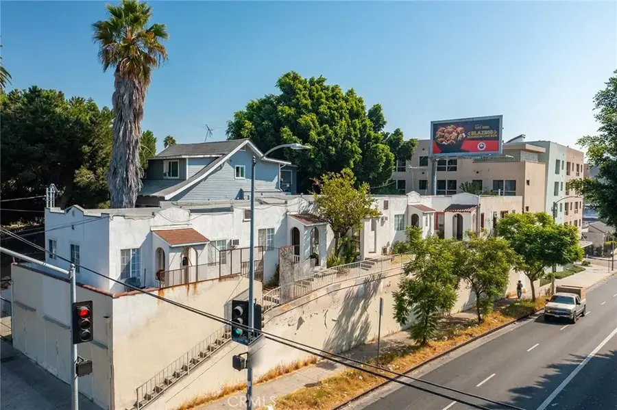 272 S Burlington, Los Angeles, CA 90057 - #2