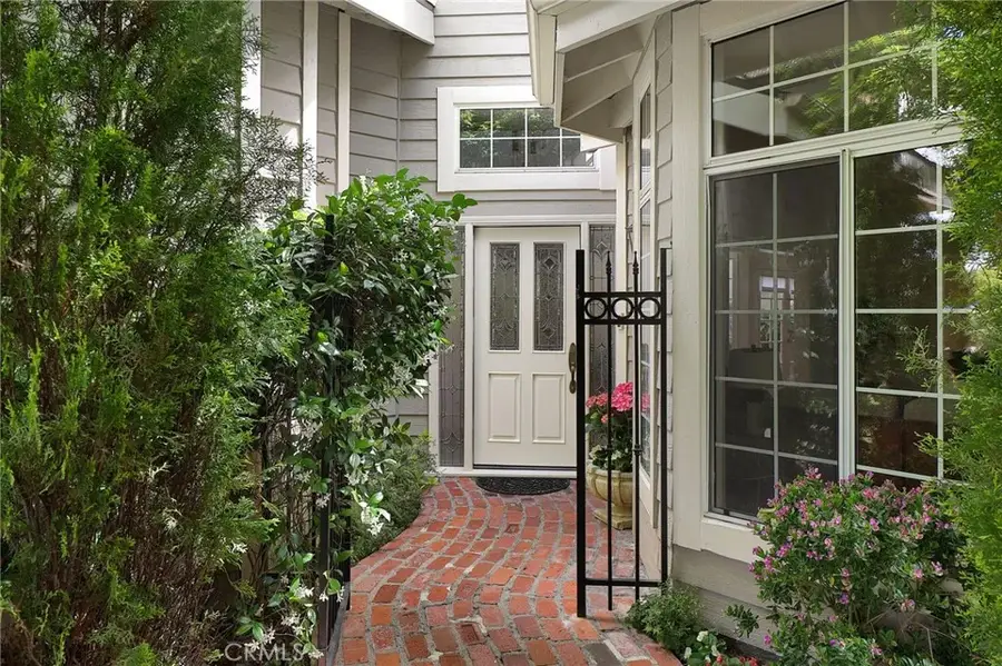4532 Laurelgrove Avenue, Studio City, CA 91604 - #2