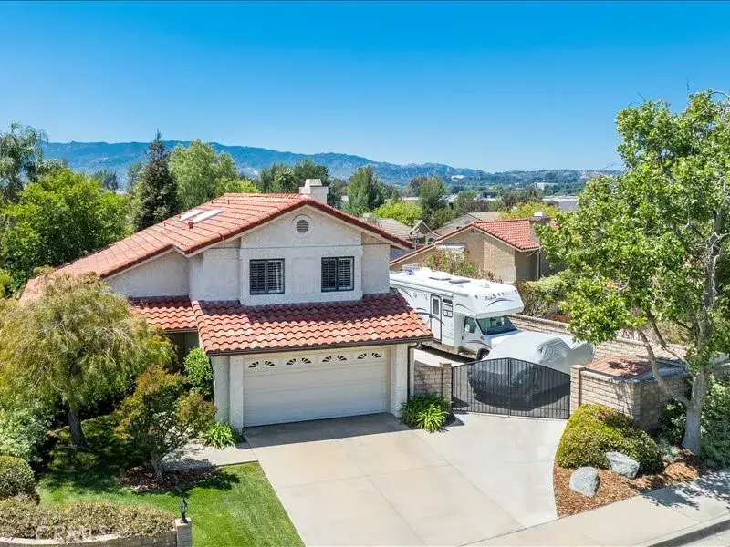 22648 Oxford, Saugus, CA 91350 - #2
