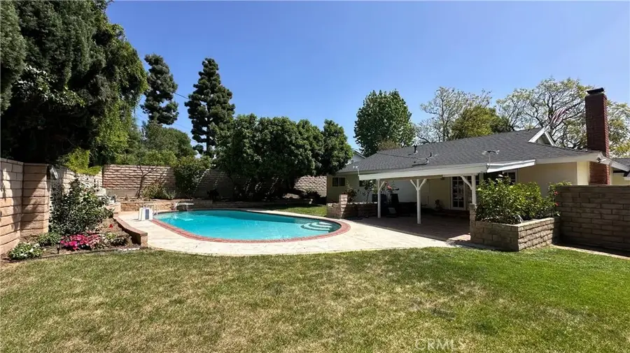 9931 Amestoy Avenue, Northridge, CA 91325 - #3