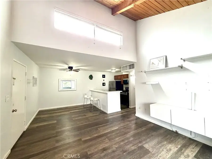 8601 International #224, Canoga Park, CA 91304 - #3