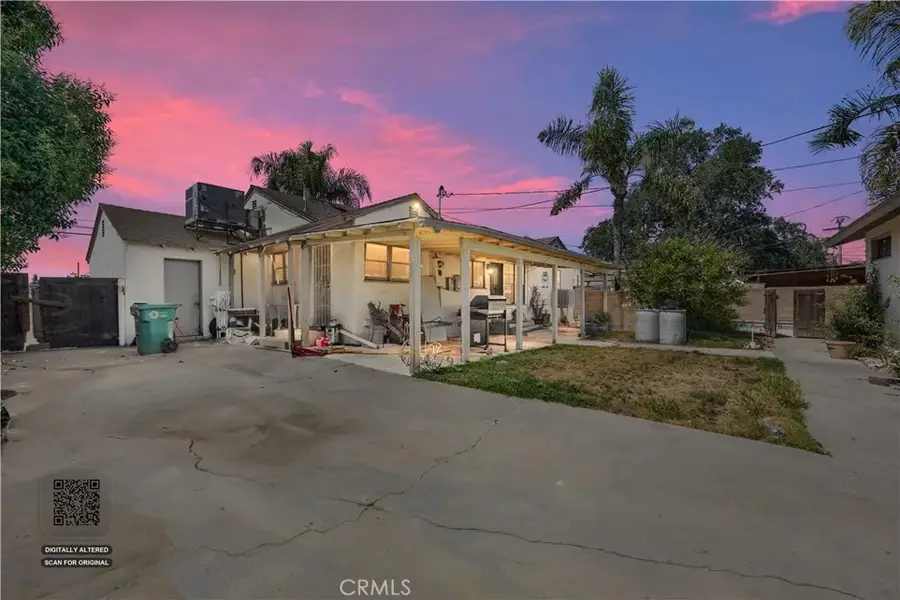 354 W Morton Ave, Porterville, CA 93257 - #2