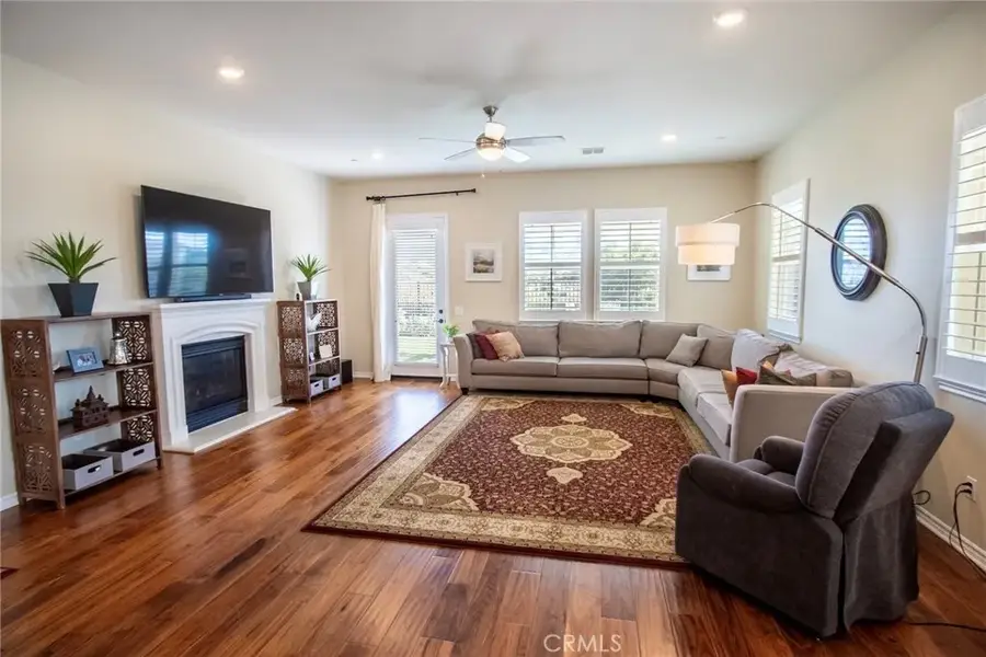 26424 Township, Saugus, CA 91350 - #3