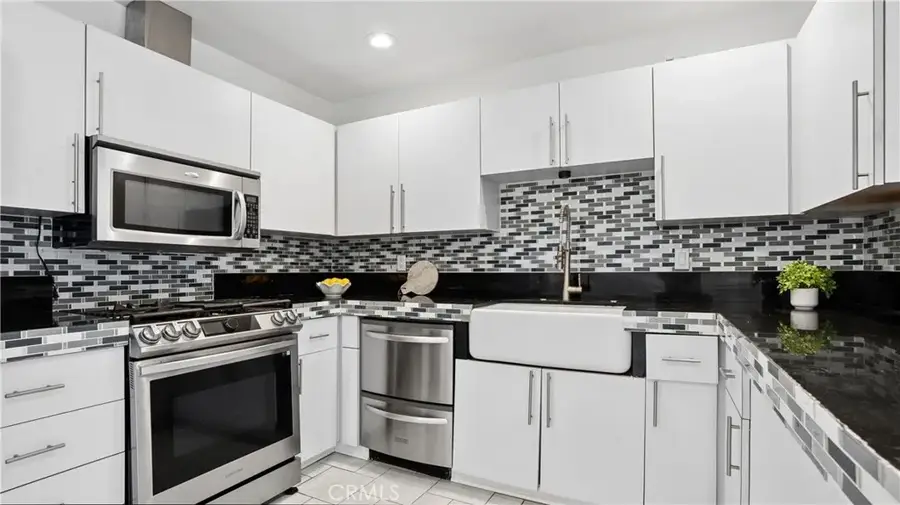 25651 Ramada, Valencia, CA 91355 - #2
