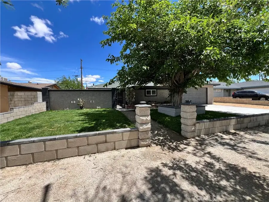 45430 Andale Avenue, Lancaster, CA 93535 - #3