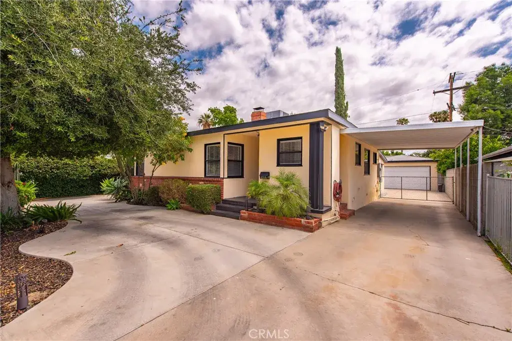 6718 Wynne, Reseda, CA 91335 - #1