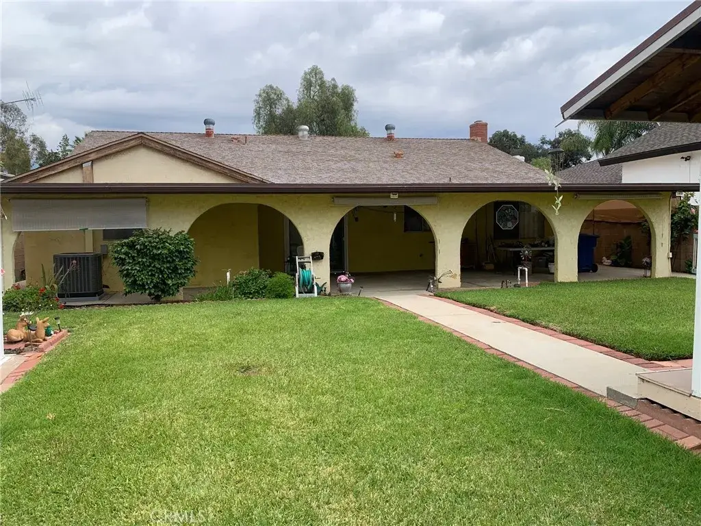 8221 Greenbush, Panorama City, CA 91402 - #1