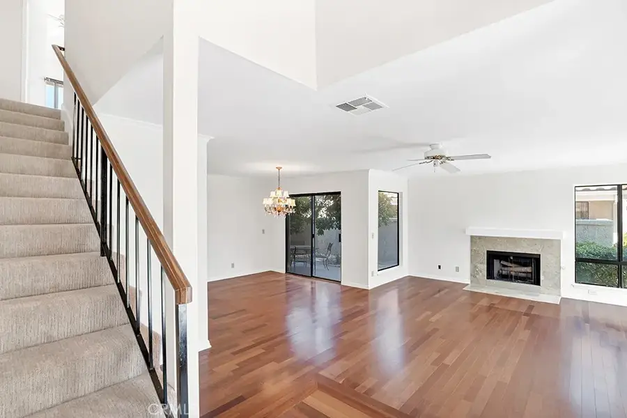 905 Thistlegate, Oak Park, CA 91377 - #2