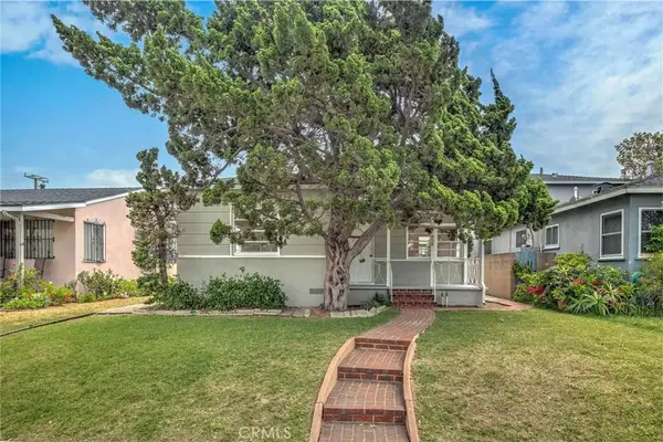 956 S Oak, Inglewood, CA 90301