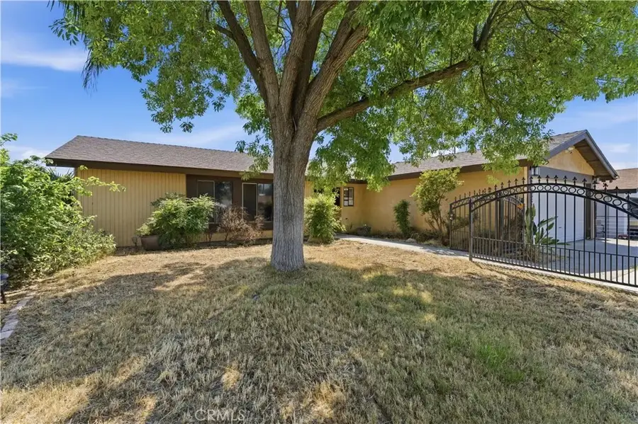 9237 Butternut, Bakersfield, CA 93306 - #2