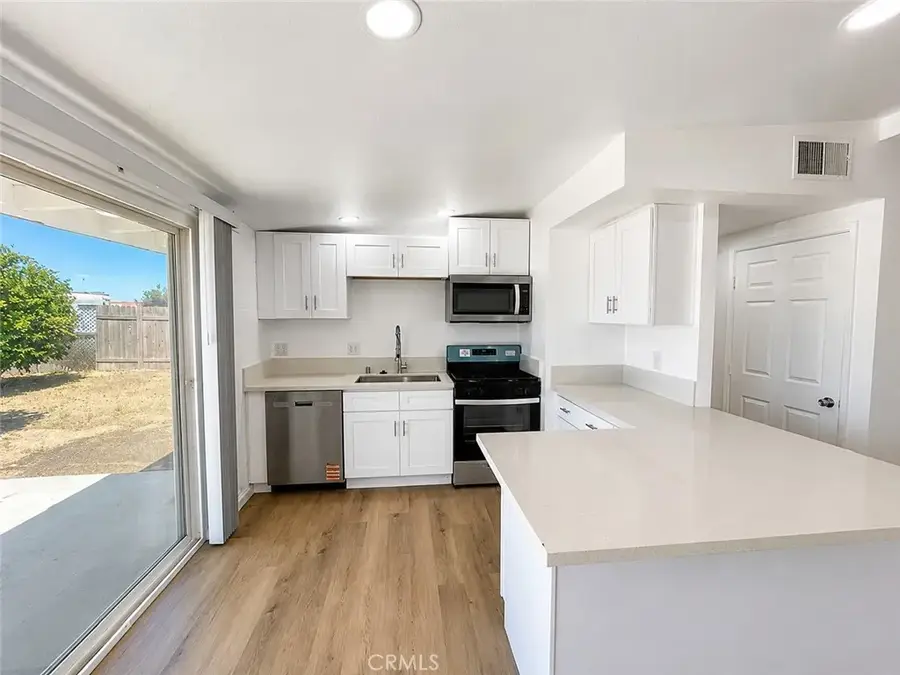 43253 6th East, Lancaster, CA 93535 - #3