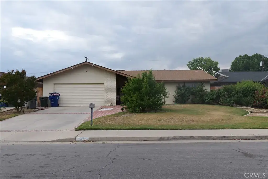 3718 Barbara Avenue, Bakersfield, CA 93309 - #1