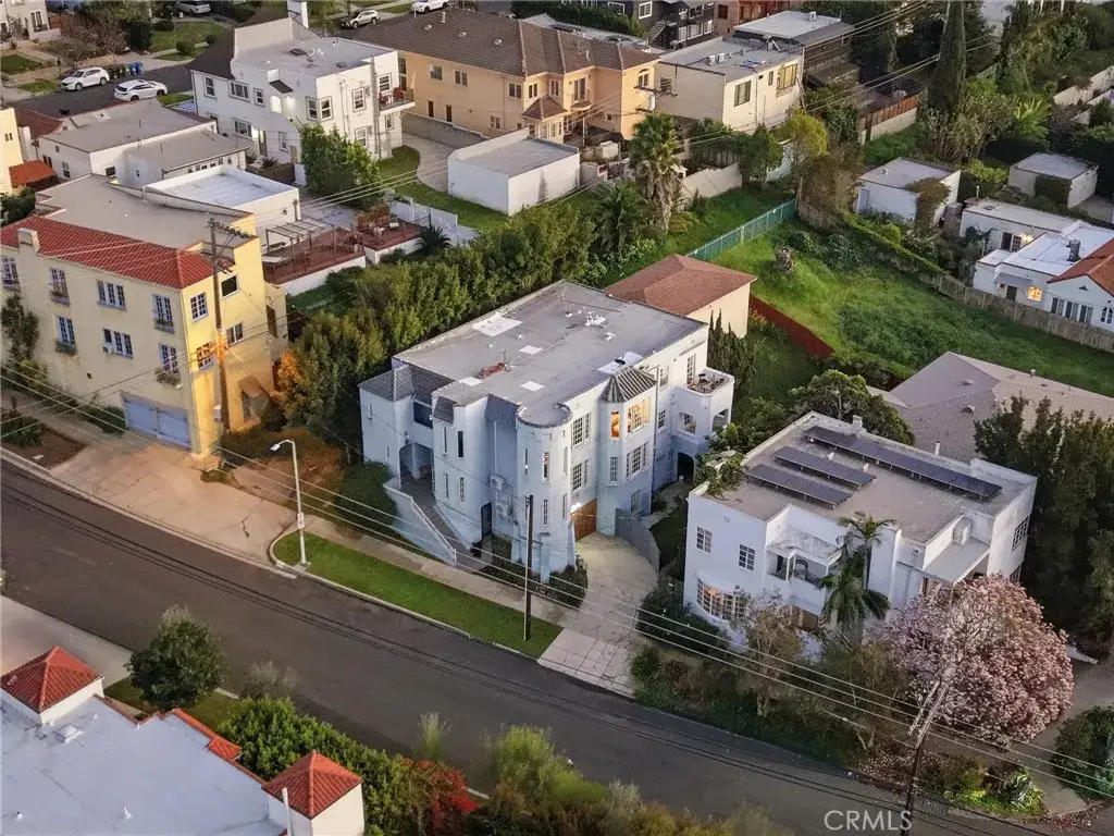 4916 W 12th, Los Angeles, CA 90019 - #1