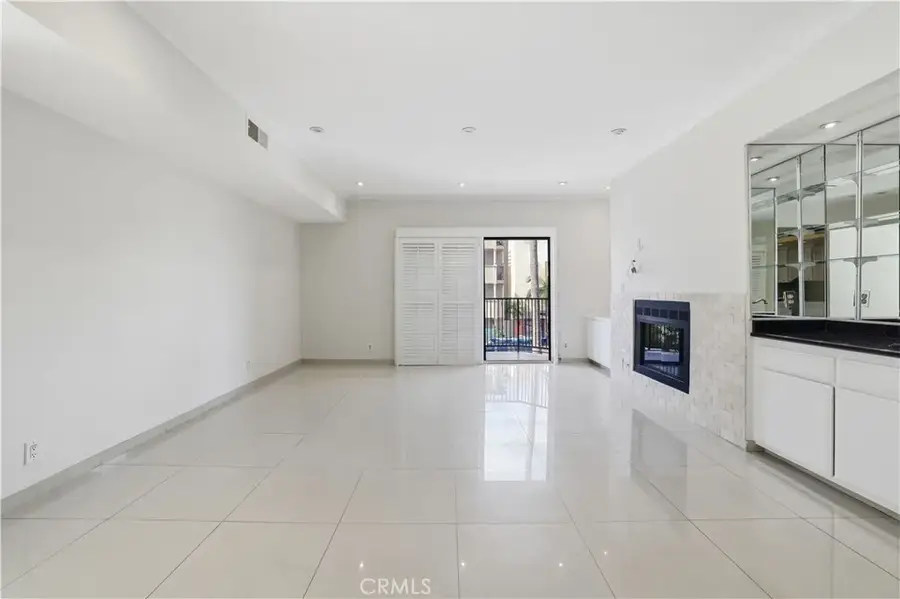 1338 Amherst #102, Los Angeles, CA 90025 - #3