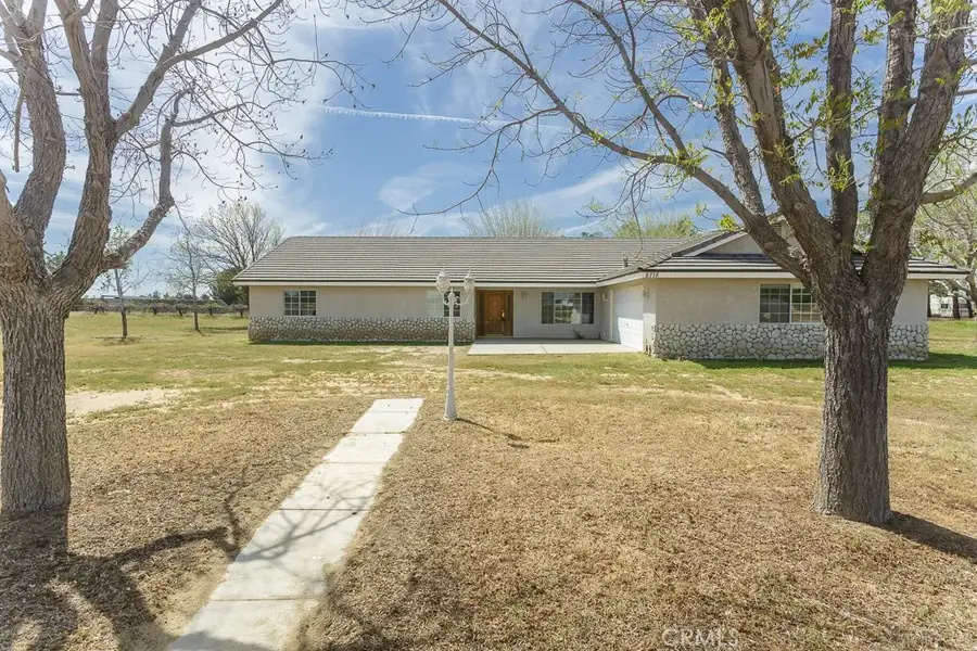 8718 W Avenue D12, Lancaster, CA 93536 - #3