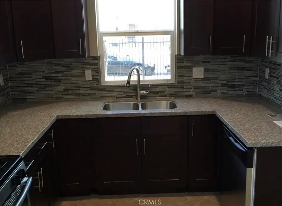 10913-10915 Tamarack, Pacoima, CA 91331 - #2