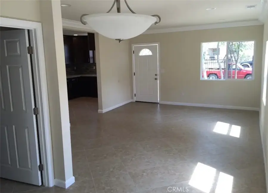 10913-10915 Tamarack, Pacoima, CA 91331 - #3