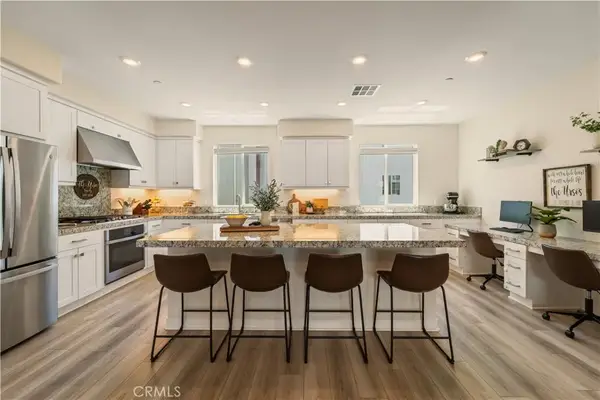 27461 Viero Place, Valencia, CA 91381