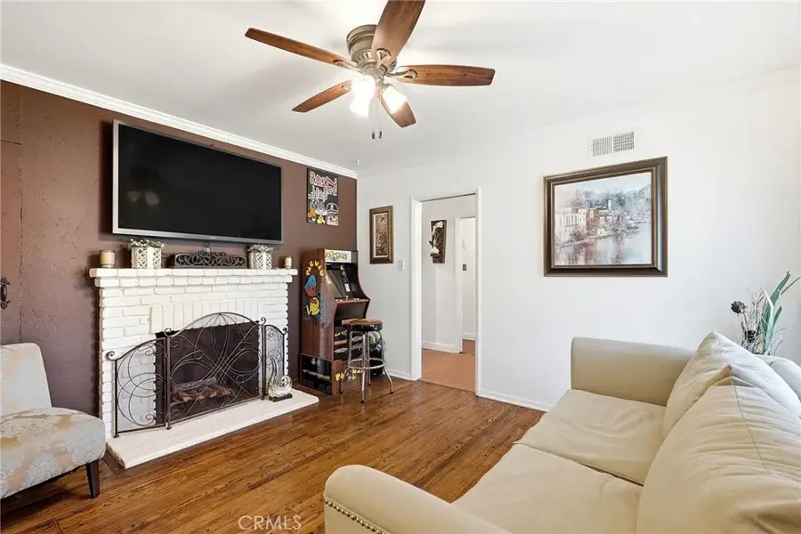 17066 Chase Street, Northridge, CA 91325 - #3