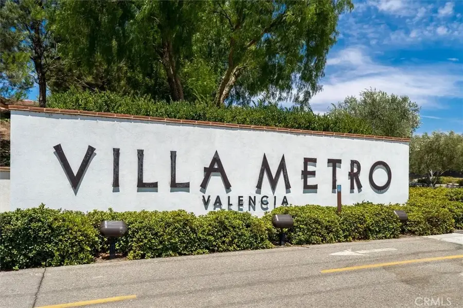 21753 Propello, Saugus, CA 91350 - #2