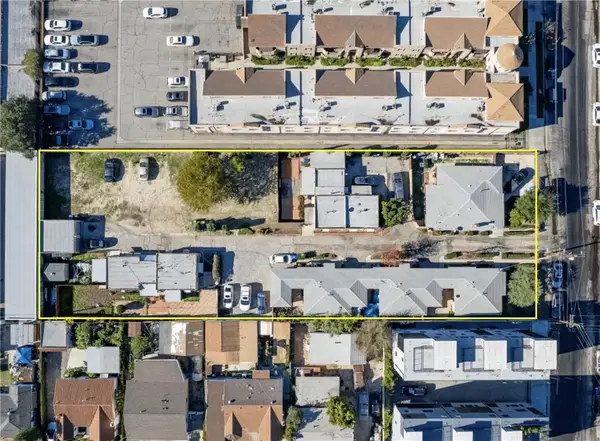 11414 Calvert, North Hollywood, CA 91606