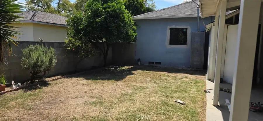 8068 Hazeltine, Panorama City, CA 91402 - #2