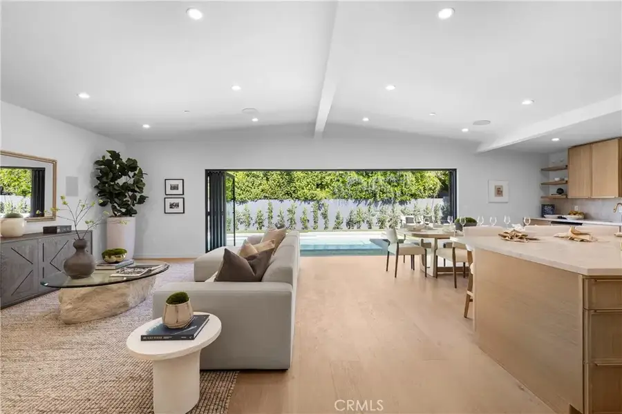 5900 Ostrom, Encino, CA 91316 - #3