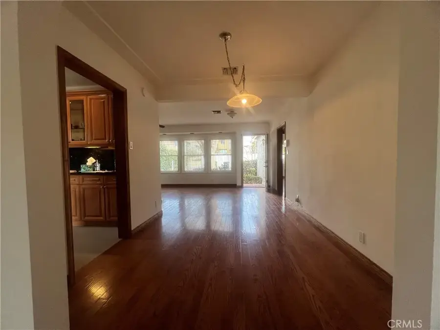 13384 Foothill Boulevard, Sylmar, CA 91342 - #2