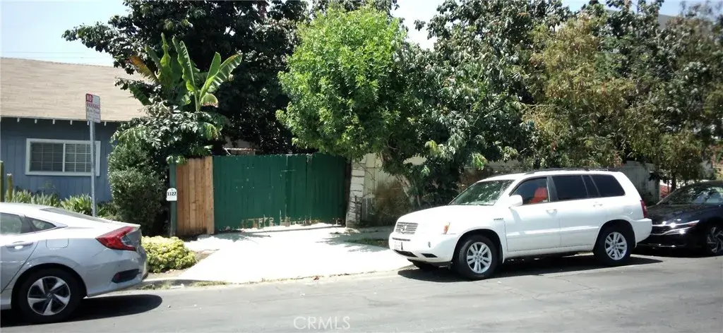 1127 N Commonwealth Avenue, Los Angeles, CA 90029 - #1
