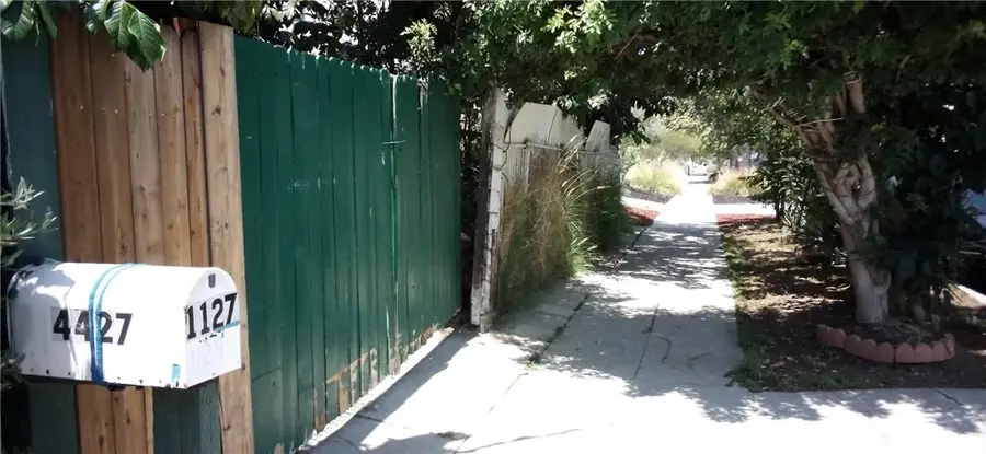 1127 N Commonwealth Avenue, Los Angeles, CA 90029 - #3
