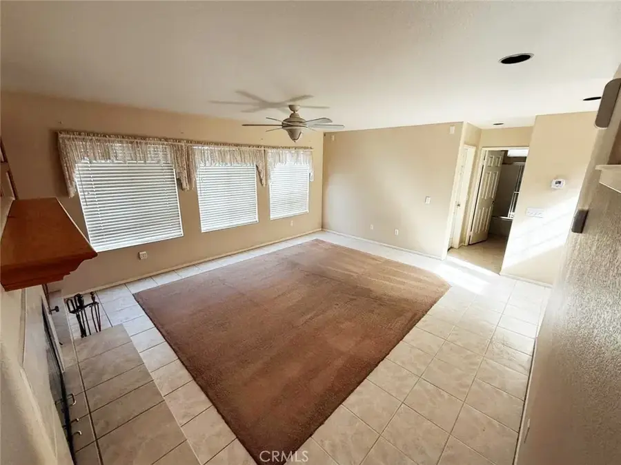 5739 Avenida Entrada, Palmdale, CA 93551 - #2