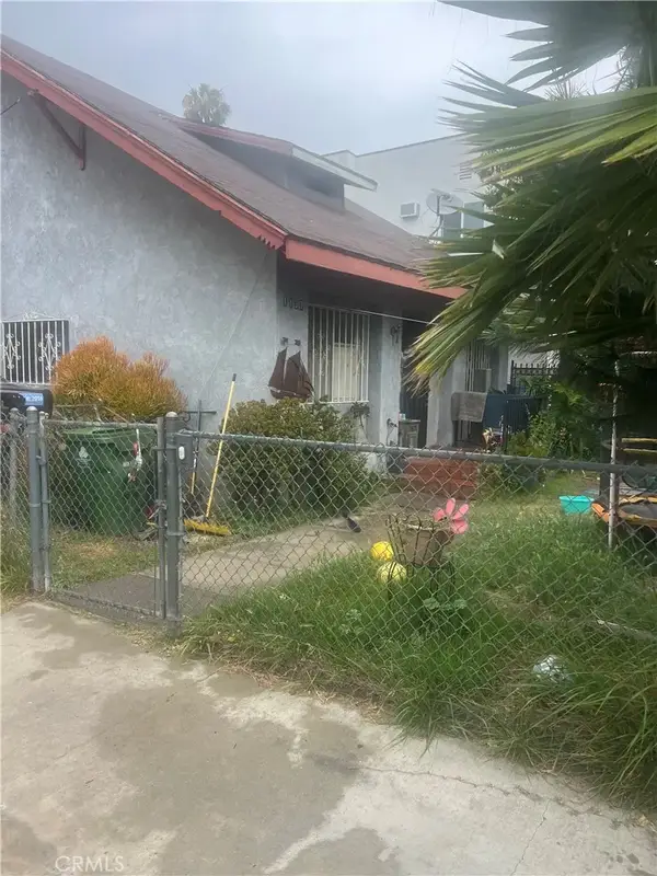 1137 N Ardmore, Hollywood Hills East, CA 90029