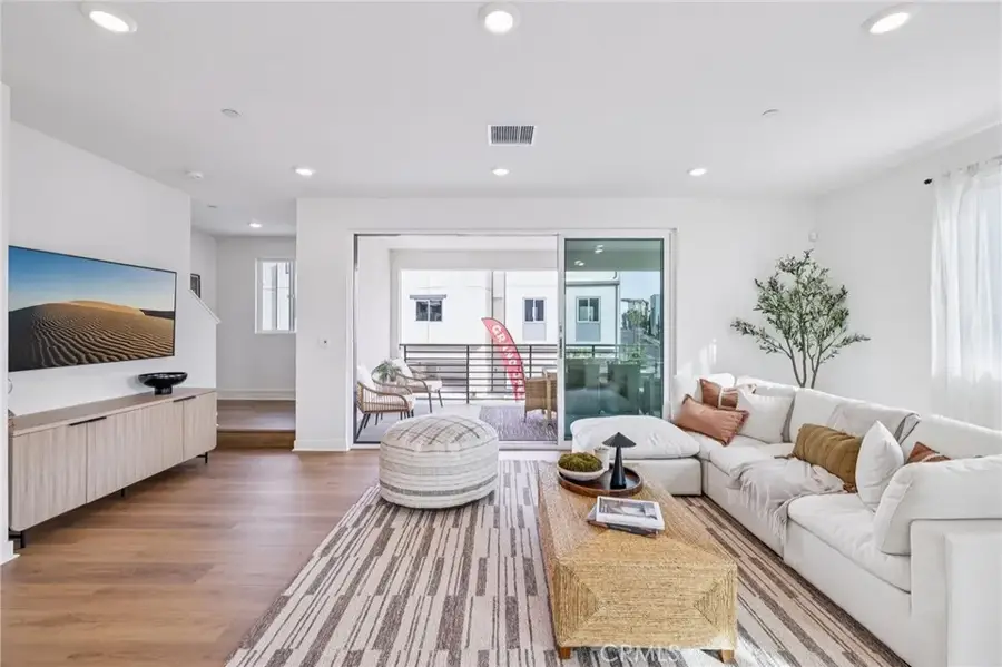1673 Constellation Drive, San Pedro, CA 90732 - #2