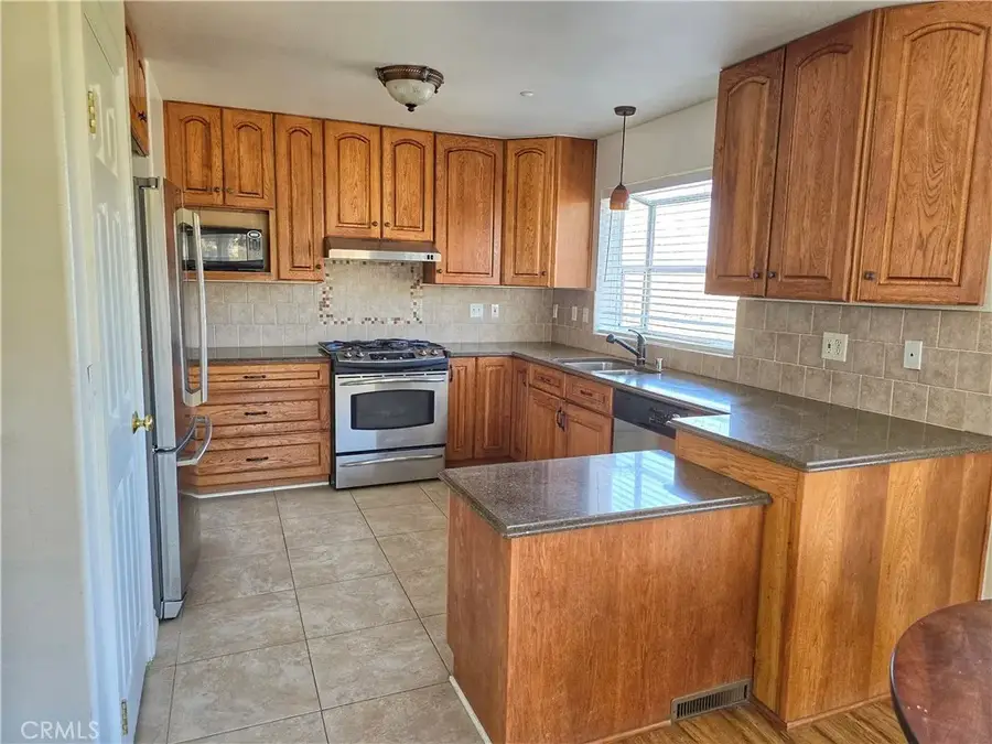 29422 125th East, Pearblossom, CA 93553 - #2