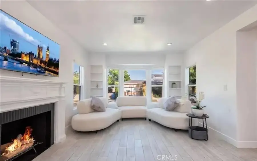 1657 S Garth Ave, Los Angeles, CA 90035 - #2