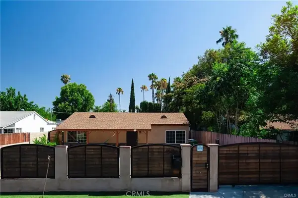 15450 Archwood, Van Nuys, CA 91406