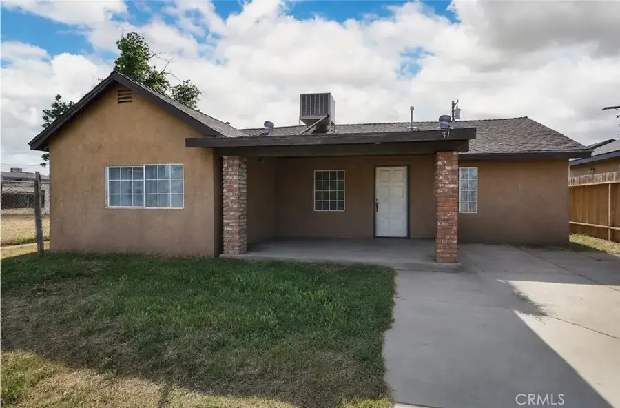 310 Madison Street, Bakersfield, CA 93307 - #2