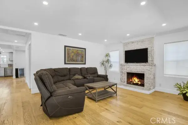 7434 Nestle, Reseda, CA 91335