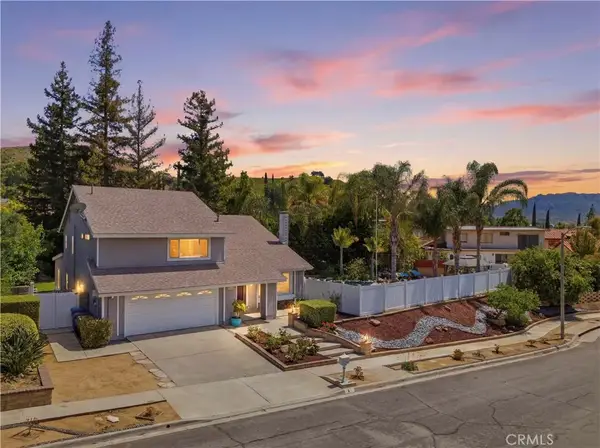 6 N Peregrine Circle, Oak Park, CA 91377