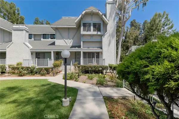 18424 Lemarsh #33, Northridge, CA 91325