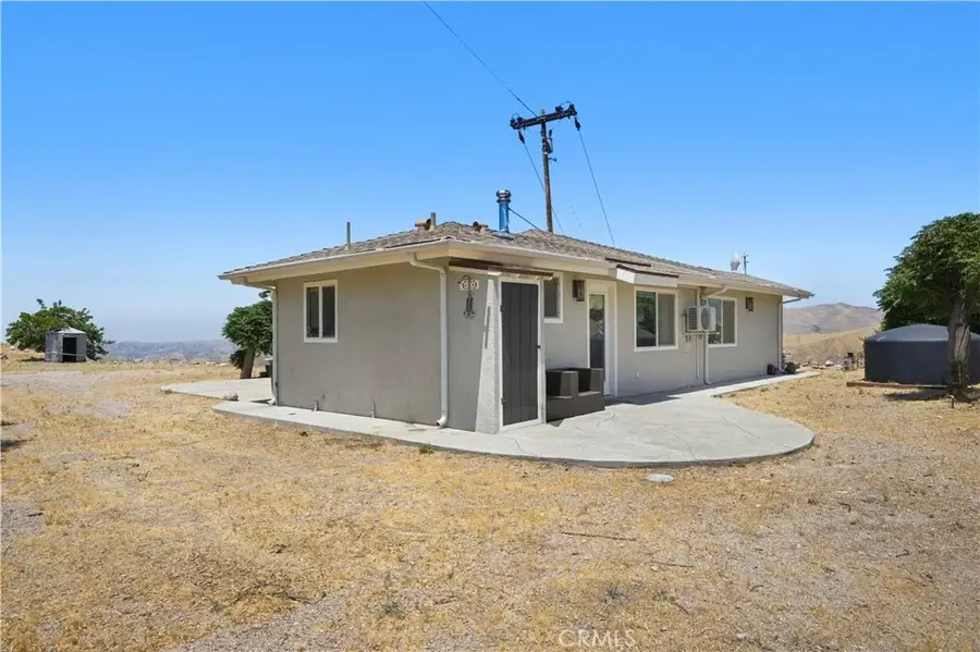 30668 Tick Canyon Rd, Canyon Country, CA 91387 - #3