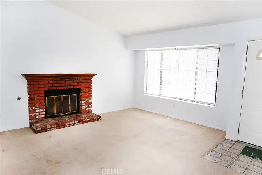567 E Avenue J9, Lancaster, CA 93535 - #3