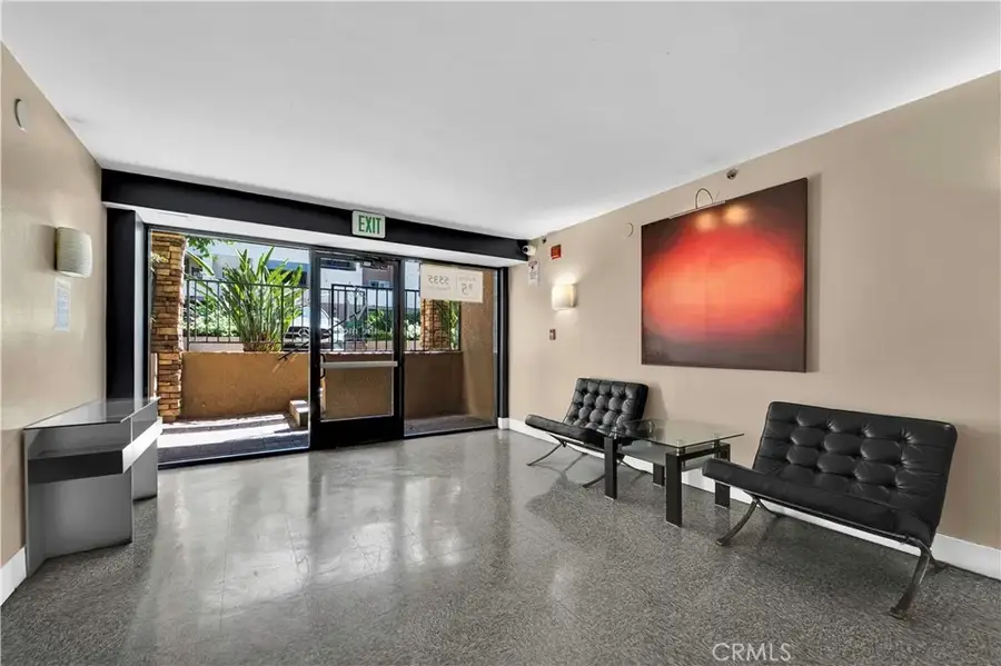 5535 Canoga #332, Woodland Hills, CA 91367 - #2