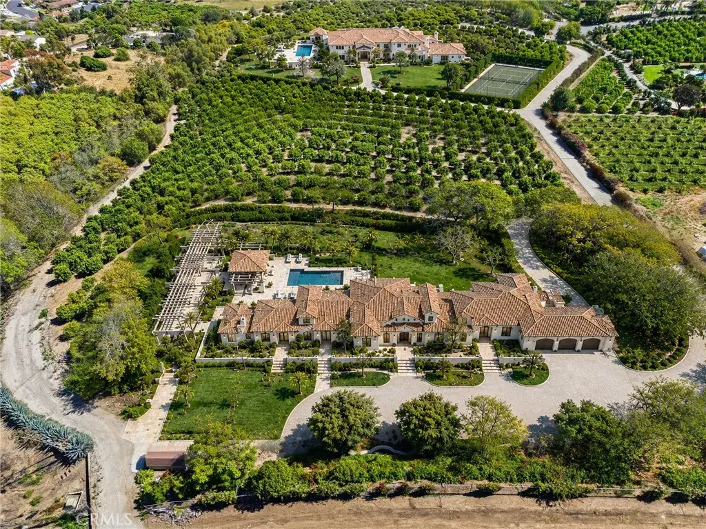 25 Encino, Camarillo, CA 93010 - #1