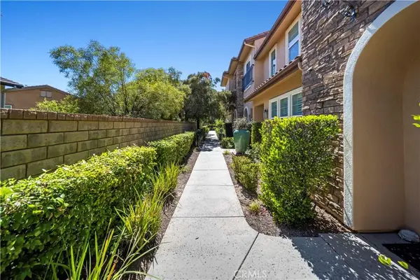 24490 Marzal, Valencia, CA 91354